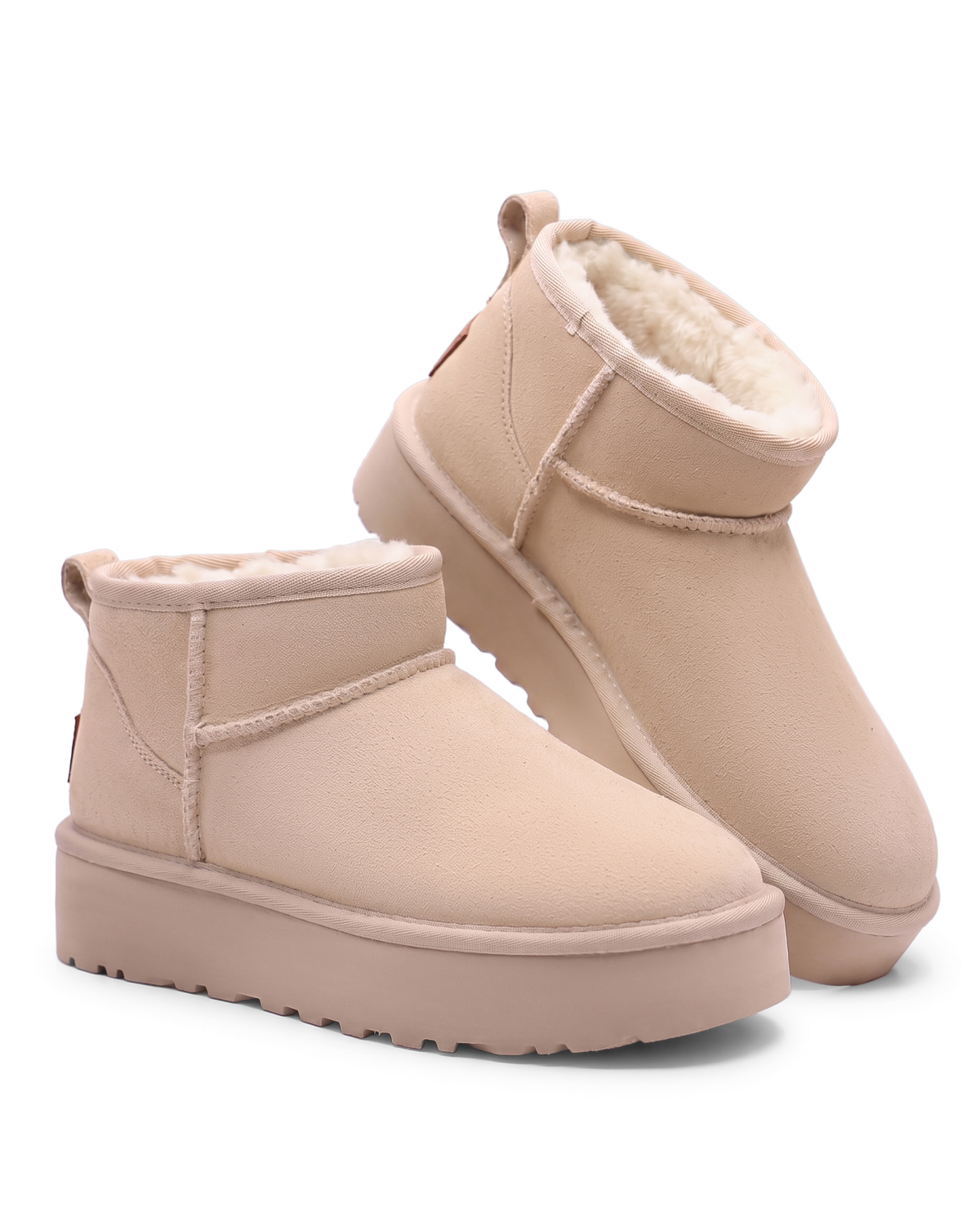 Bottine Cortina en velours vegan beige, vue de profil