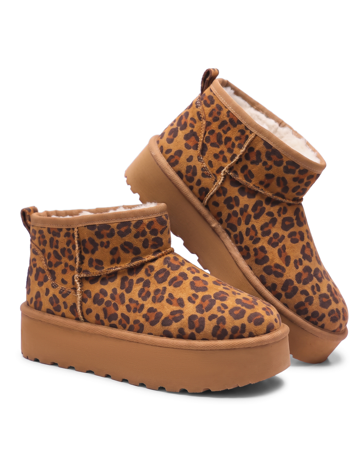 Bottine Cortina en velours vegan imprimé léopard, vue de paire
