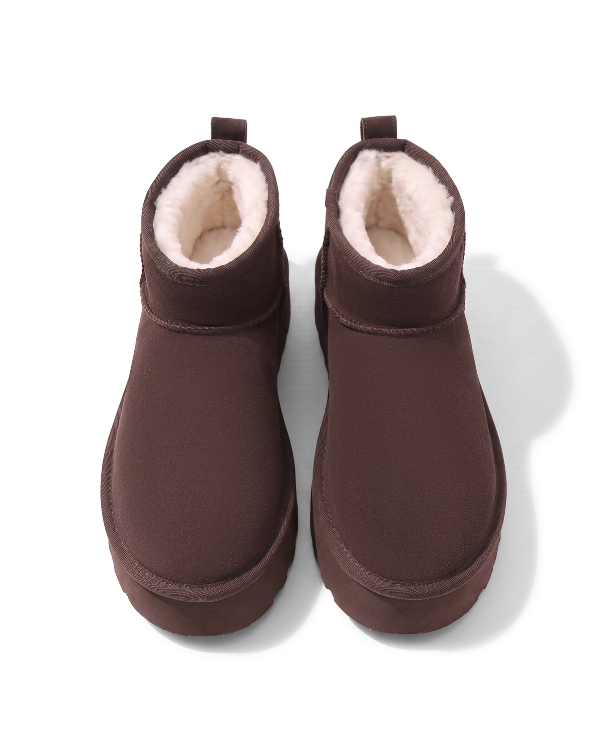Bottine Cortina en velours vegan marron, vue de face