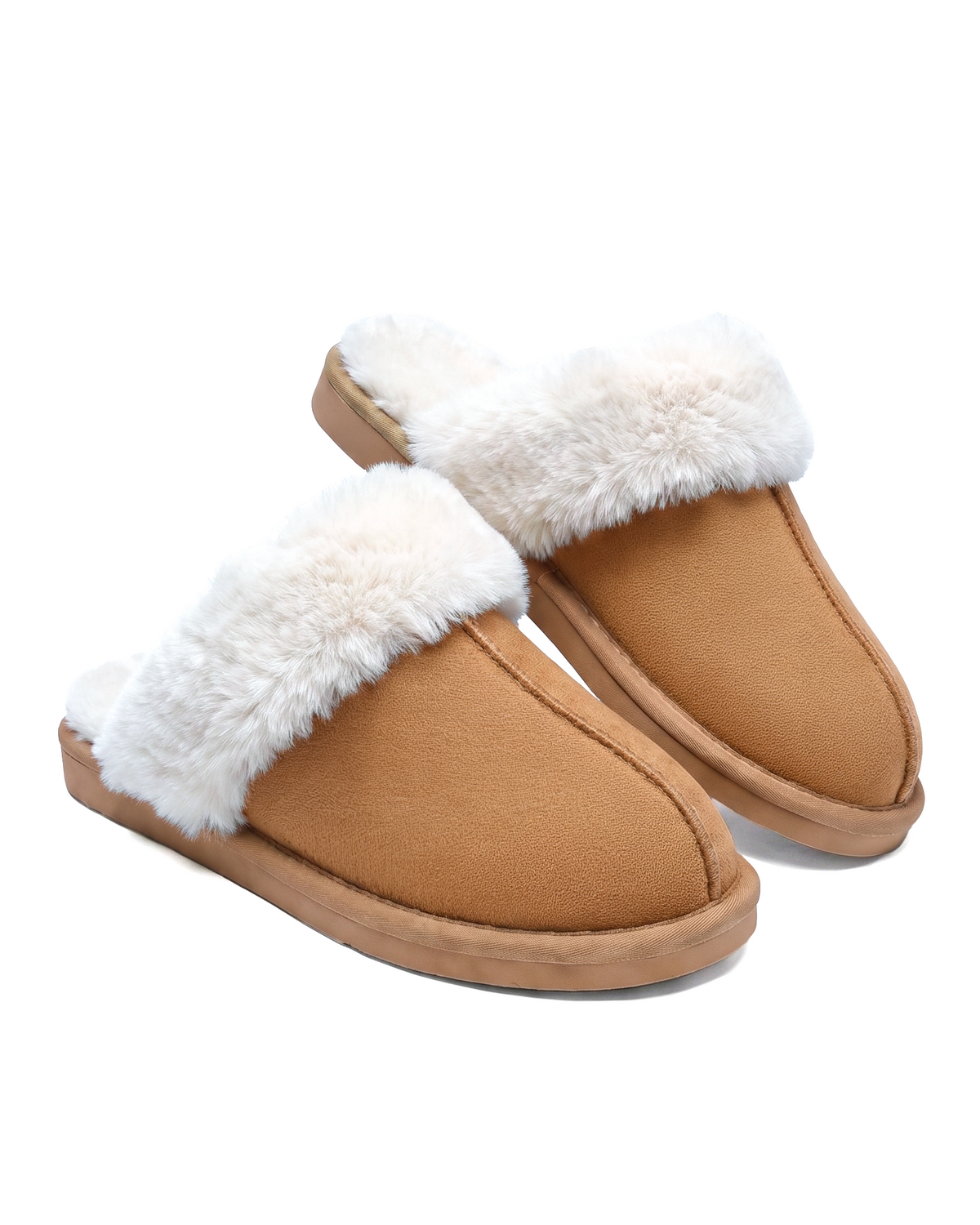 Chausson Merano en velours vegan camel, vue de face