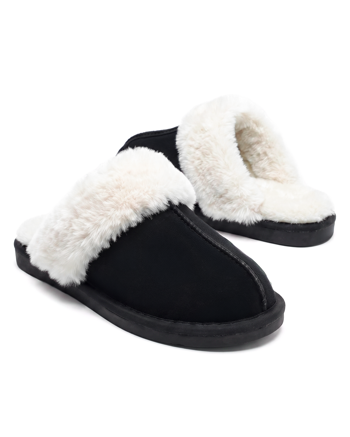 Chausson Merano en velours vegan noir, vue de paire